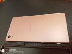 SIMフリーXPERIAZ5のサムネイル
