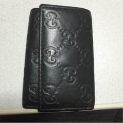 GUCCIキーケースのサムネイル