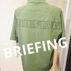 未使用級　BRIEFING ブリーフィング モックネック　カーキ　デカロゴ 未使用級 BRIEFING ブリーフィング モックネック カーキ デカロゴ
