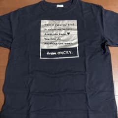 ONCILY ロゴプリント Tシャツ ネイビーのサムネイル