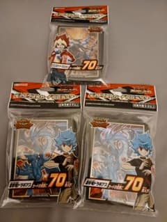 遊戯王　スリーブ　セブンスロード・マジシャン 1個　連撃竜ドラギアス 2個