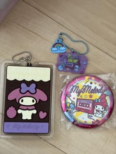 サンリオ マイメロディ キーホルダー 缶バッジ セットのサムネイル