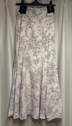 ロングスカートのサムネイル