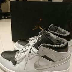 AIR JORDAN１のサムネイル