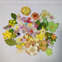 スクラップブッキング等にペーパーフラワー③のサムネイル
