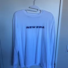 【完売品】NEW ERA ニューエラ ロンT ファイアーパターン 白 XLのサムネイル