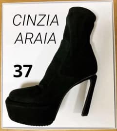 ☆未使用☆ CINZIA ARAIA 本革 ショートブーツ 37 - メルカリ