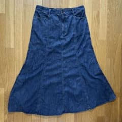 GU デニムロングフレアスカートのサムネイル