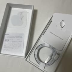 iPhone 12に付属の充電ケーブルのみのサムネイル