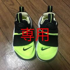 NIKE ナイキ スニーカーのサムネイル