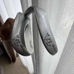 コ*ジ様 DW-118 ウェッジ 52度 58度 赤青グリップ DW-118 ウェッジ 52度 58度 赤青グリップ - メルカリ
