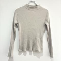 UNIQLO ユニクロ リブハイネックT 【Lサイズ】 長袖 ライトグレーのサムネイル