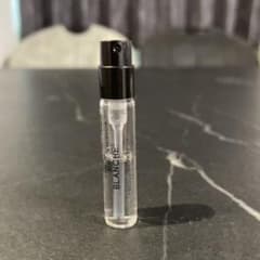 BYREDO BLANCHE アブソリュ オードパルファン 2ml