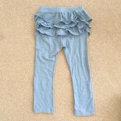 ユニクロ フリルパンツ 100のサムネイル
