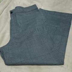 〈うめち様専用〉レディース パンツのサムネイル