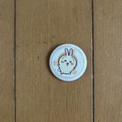 쿠라 스시 콜라보 치이카와 토끼 캔 배지