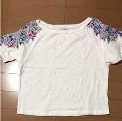 ジーナシス  花柄 刺繍のサムネイル