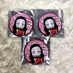 鬼滅の刃 竈門禰豆子 みに隊士 ランダム缶バッジ 3点 - メルカリ