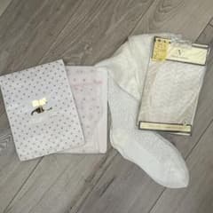 お値引中 タイツ 4セット YSL、Courreges、VALENTINO×2のサムネイル