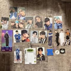 ini 佐野雄大 トレカ アクスタ まとめ売り - メルカリ