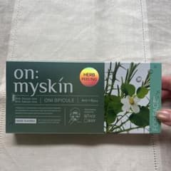 【新品未使用】on:myskin ONI SPICULE ハーブピーリング 8包のサムネイル