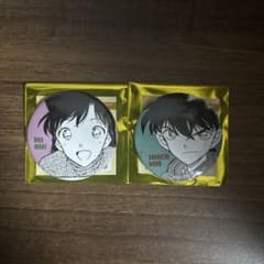 復刻デザイン缶バッジ 工藤新一 毛利蘭 名探偵コナン 2点セット - メルカリ