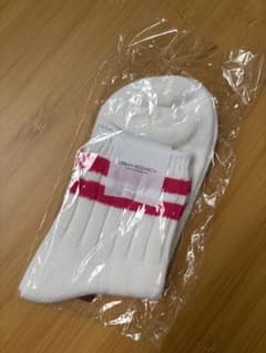 URBAN RESEARCH ラインソックス ホワイト×ピンクのサムネイル