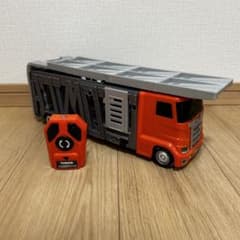 トミカ ラジコン キャリアカーのサムネイル