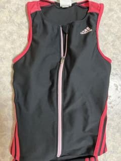 adidasレディース水着Ｓのサムネイル