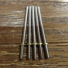 ミニ四駆 モーターピン 5本セットのサムネイル