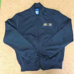 NATSU様☆専用☆アディダスオリジナルス ファレルウィリアムス トラックトップのサムネイル