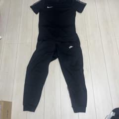 NIKE ウェアセットのサムネイル