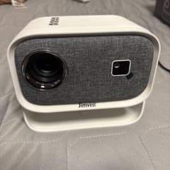 プロジェクター jimveo プロジェクターJimveo E18 Mini Vivo Projector - メルカリ