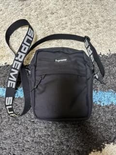 supreme ショルダーバックのサムネイル