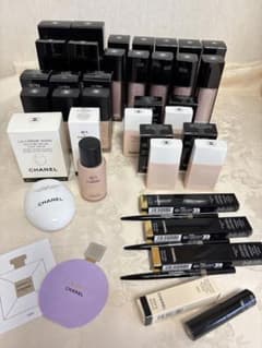 シャネル化粧品空容器・箱20点➕オマケ シャネル化粧品空容器・箱20点➕オマケ - メルカリ