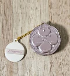 キャンメイク　ミニチュアコレクション　マシュマロフィニッシュパウダーMOのサムネイル