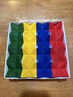 ネフスピール Naef Spiel ワールドワイドキッズ - メルカリ