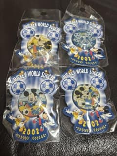 Rare Disney Store Mickey World Soccer Pin (Retro)