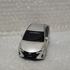 非売品]トヨタ プリウスPHV プルバックカー ミニカー シルバーのサムネイル