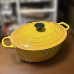 ルクルーゼ ココットオーバル 25cm ディジョンイエロー - メルカリ