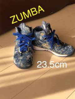 ズンバ⭐︎ハイカットスニーカー23.5cmのサムネイル