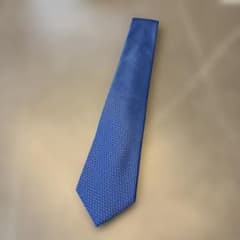 未使用級/正規品】Charvet シャルベ シルクネクタイ ブルー 幾何学