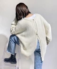WHO’S WHO gallery ダメージマルチウェイニットのサムネイル
