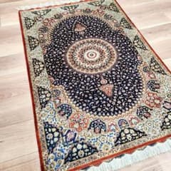 Y3462 高級ペルシャ絨毯 クム産 工房サイン シルク100% 手織り - メルカリ