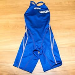 セントラルスポーツ 女子競泳用水着 Finaマーク付 140cmのサムネイル