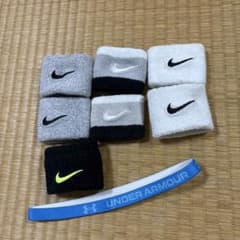 Nike リストバンド 7個セット + Under Armour ヘッドバンドのサムネイル