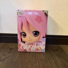 初音ミク Q posket 桜ミク フィギュアのサムネイル