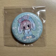 うさぎコスチューム 缶バッジのサムネイル