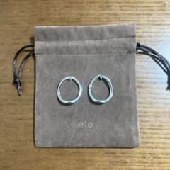 ete ハグイヤリングのサムネイル