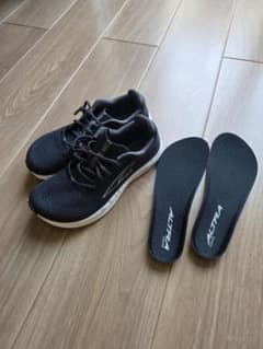 美品】ALTRA アルトラ エスカランテ4 レディース US7.5 - メルカリ